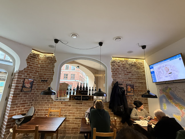 Reviews of Czerwony Pomidor - Pizza Włoska Toruń in Toruń - Gastronomia