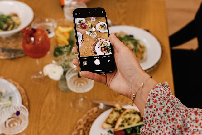 Restauracja 100 Jezior/ Sieraków - Gastronomia