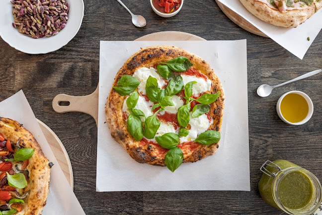 Czerwony Pomidor - Pizza Włoska Toruń
