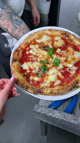 Pokusa and pizza