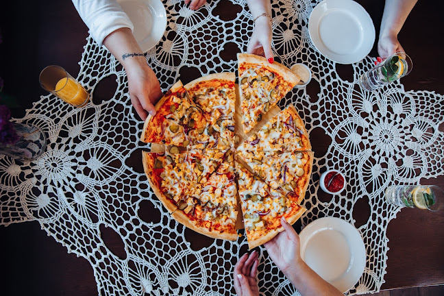 Pensjonat i Restauracja Rozanna - Wąwolnica