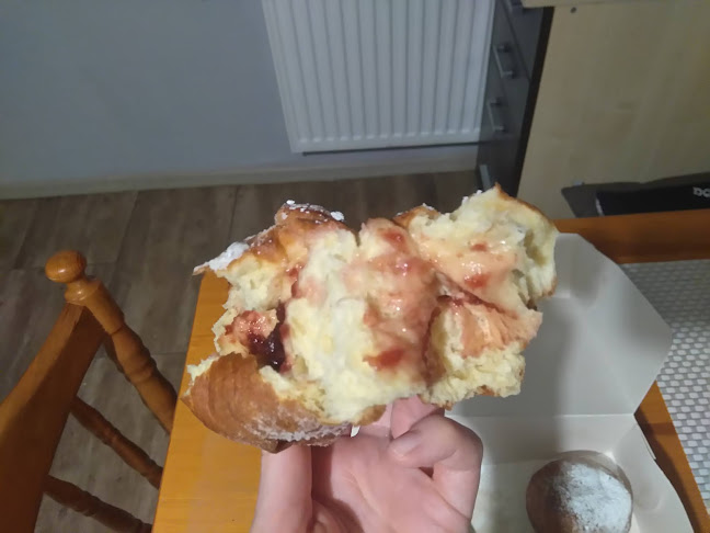 Comments and reviews of Piekarnia Otłowiec - Manufaktura Pączka