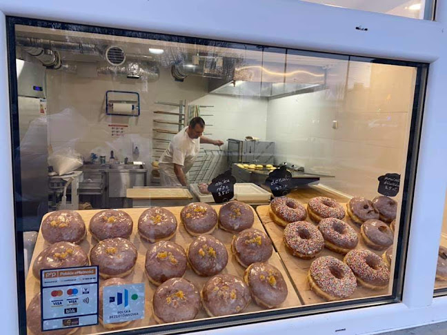 Pączkarnia tradycyjna - Przystanek Pączek