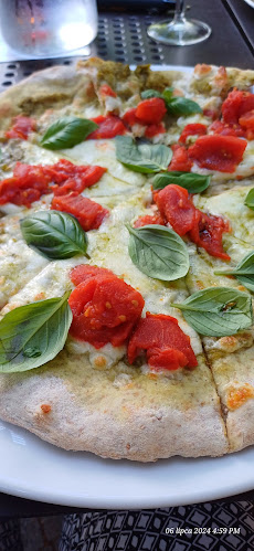 Słowicza 1a, 05-807 Podkowa Leśna