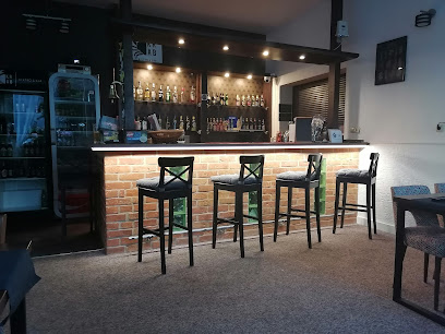 Krab Bistro Bar Domowe obiady Pizza z pieca Ryba smażona