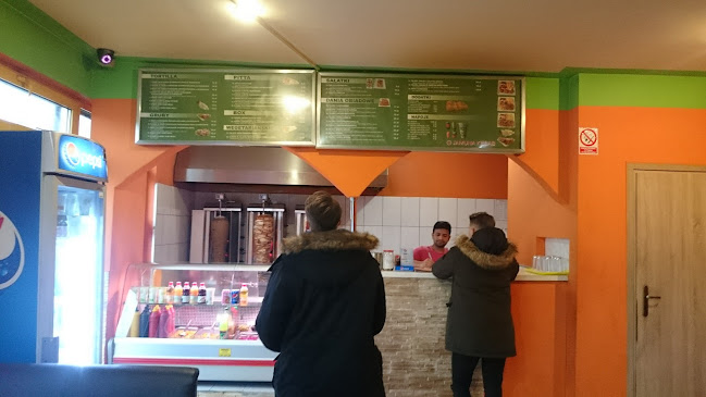 Opinii despre Jamuna Kebab în Płońsk - Gastronomia