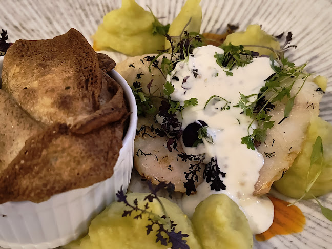 Dworcowa 1, 32-540 Trzebinia, Polska