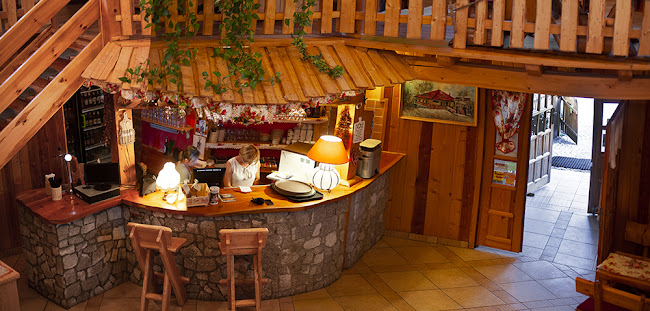 Opinii despre Karczma Hutnika în Szklarska Poręba - Gastronomia