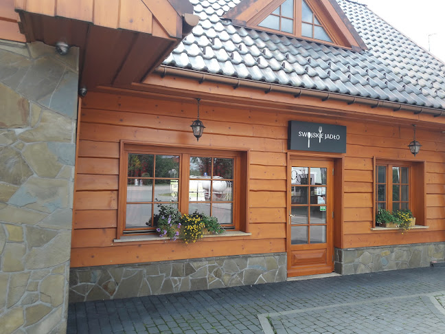 Karczma Swojskie Jadło - Gastronomia