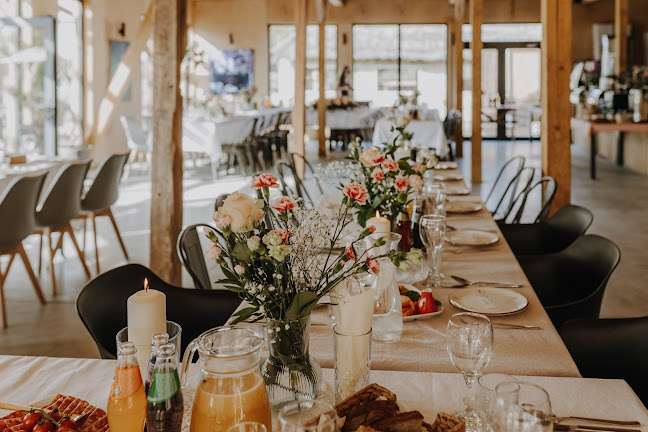 Marina Rydzewo Bistro Port Domki na Mazurach