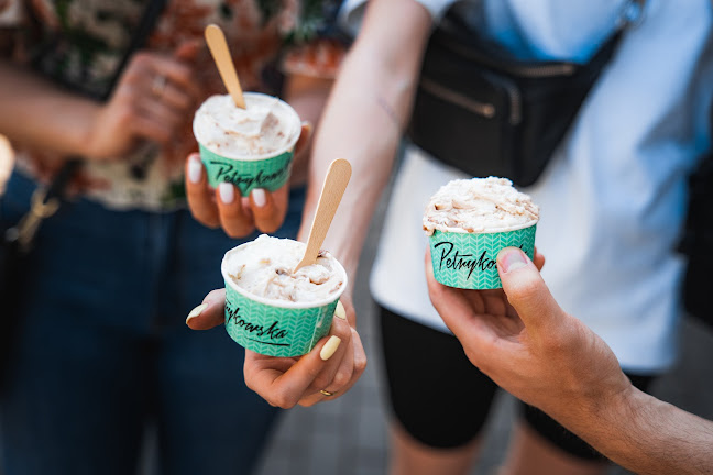 Opinii despre Petrykowska Lody Koszalin în Koszalin - Gastronomia