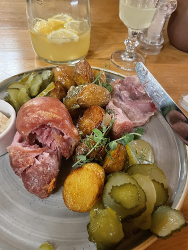 Górolsko Izba - Gastronomia