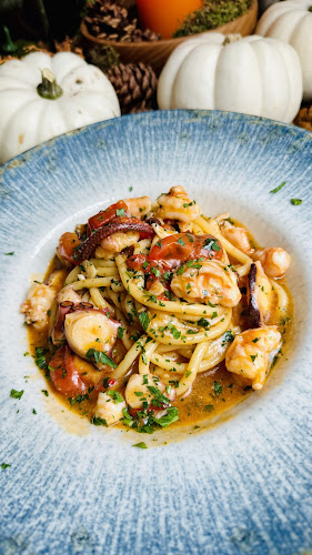 Rybaki 24/25, 61-884 Poznań