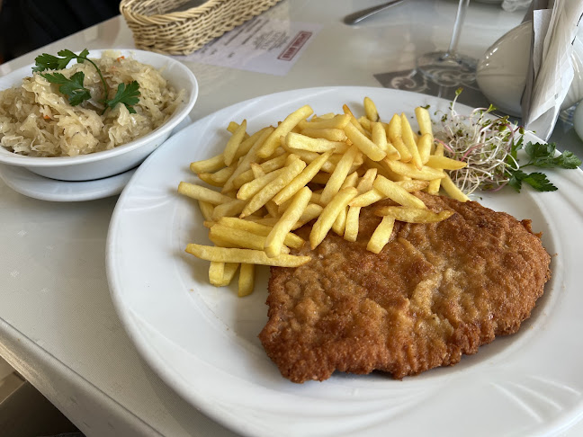 Opinii despre Pub pod Sikorką în Kobiór - Gastronomia