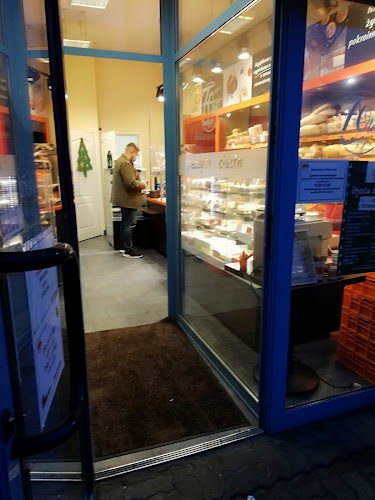 Grochowska 92, 04-301 Warszawa, Polska