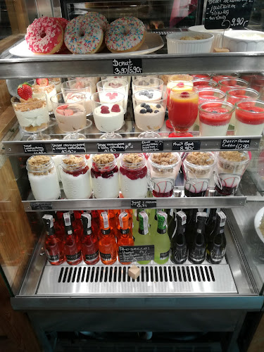 Jarosława Dąbrowskiego 5, 72-600 Świnoujście, Polska