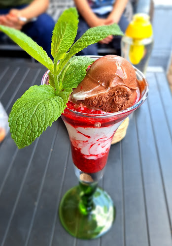 Gidle Cafe. Lodziarnia, cukiernia - Gidle