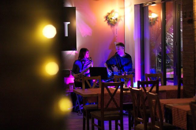 Świętego Jacka 177, 52-116 Iwiny