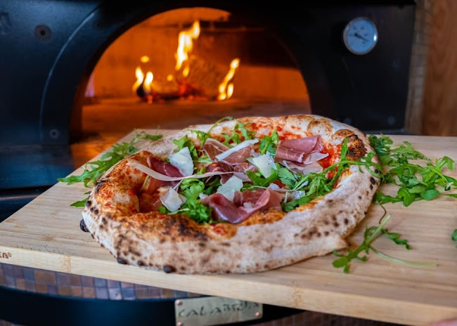 Opinii despre La Casa Bistro & Cafe în Piaseczno - Gastronomia