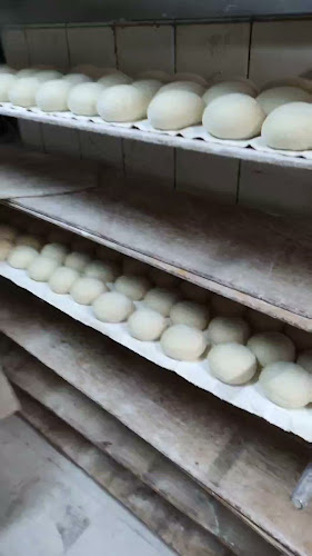 Comentarii opinii despre Piekarnia-Cukiernia (Mariusz Latusek)