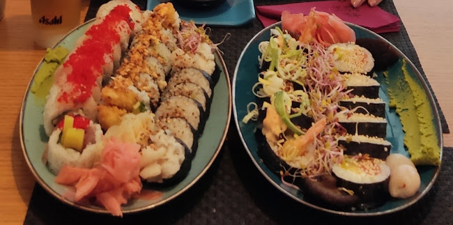 Sakura Sushi Bar - Gastronomia