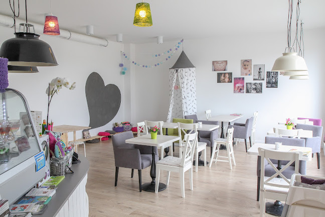 Opinii despre Slow Cafe Klubokawiarnia Rodzinna în Gdynia - Gastronomia