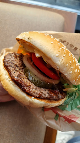 Opinii despre Burger King Manufaktura în Łódź - Gastronomia