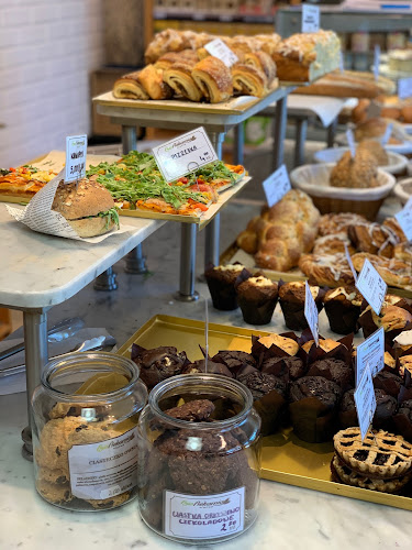 Dworcowa 11, 81-362 Gdynia