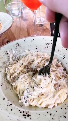 ORKAN restauracja i pokoje butikowe