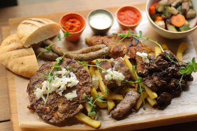 Świętego Jacka 177, 52-116 Iwiny