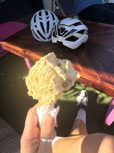 Opinii despre Magdalenka Lodziarnia Cukiernia în Piwniczna-Zdrój - Gastronomia