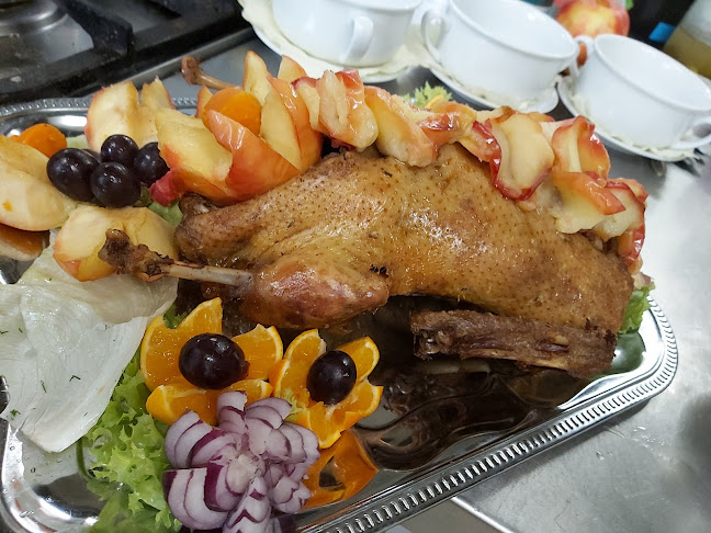 Opinii despre Albatros. Klub, restauracja în Wodzisław Śląski - Gastronomia