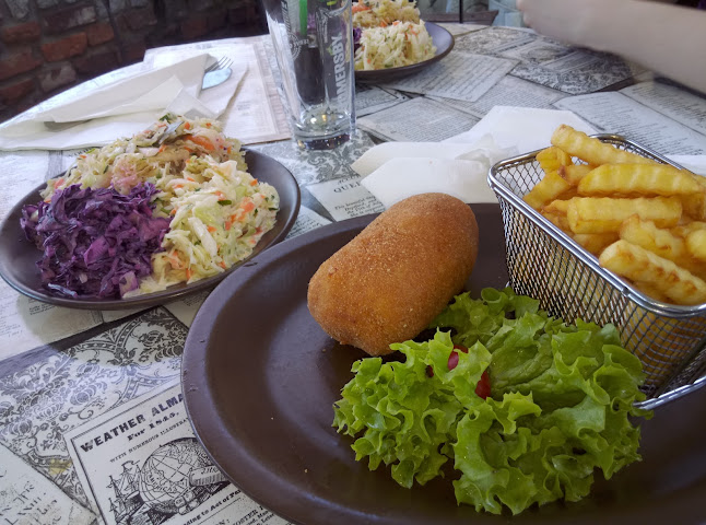 Opinii despre Hotel i Restauracja Podzamcze în Tarnów - Gastronomia