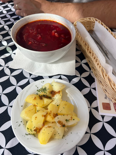 Comentarii opinii despre Pod przykrywką