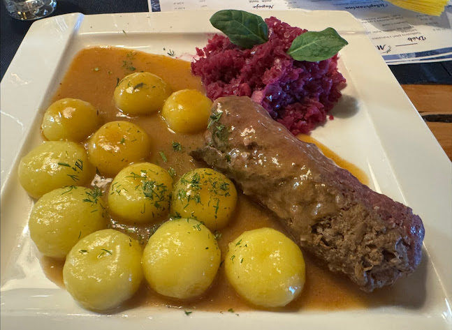 Opinii despre Pod Jemiołą în Ćwiklice - Gastronomia