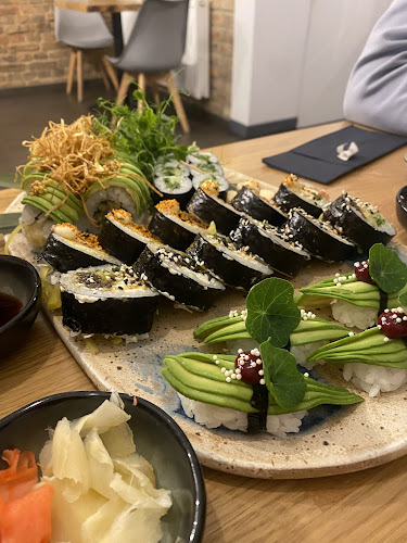 Opinii despre Shinzō Sushi Bar în Sosnowiec - Gastronomia