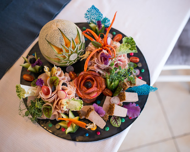 Restauracja PLUSK fish & pizza Sarbinowo - Gastronomia