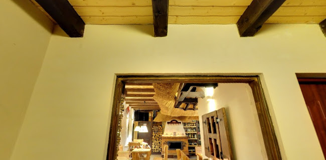 Korczaka 24, 38-700 Ustrzyki Dolne