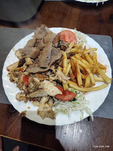Comentarii opinii despre Jadłodajnia Turecka Kebab Alfarana