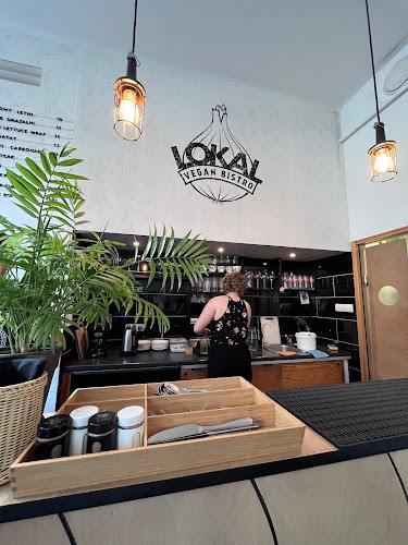 Krucza 23/31, 00-525 Warszawa