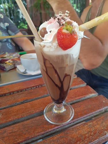 Opinii despre Cukiernia Szczerbiński în Słubice - Gastronomia