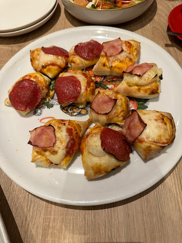 Pizzeria VIVA - Gastronomia