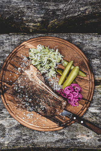 Opinii despre Grill sezonowy - Z pastwiska na talerz în Zalewo - Gastronomia