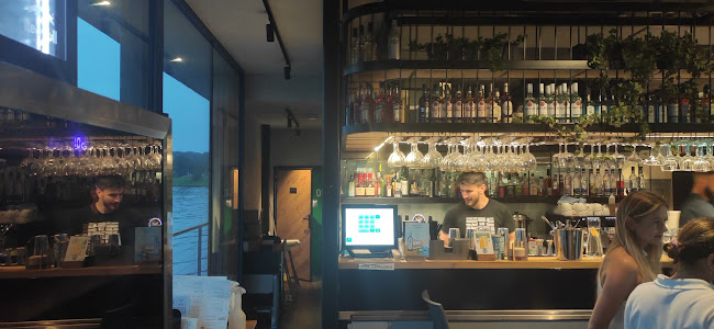 Restauracja Pino River