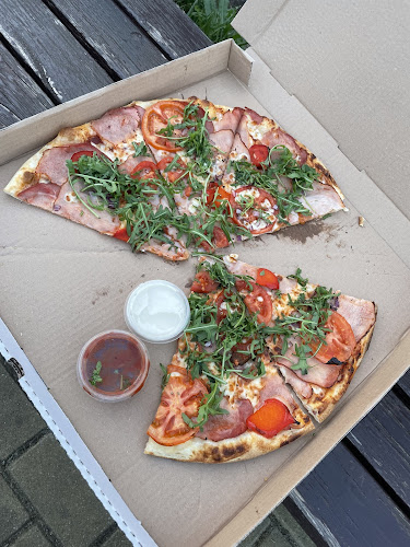 Leo Połaniec 👉American Food 🇱🇷 autorska 🍕, burgery🍔 , nugersy 🍟, 40cm zapiekanki🥖 - Gastronomia