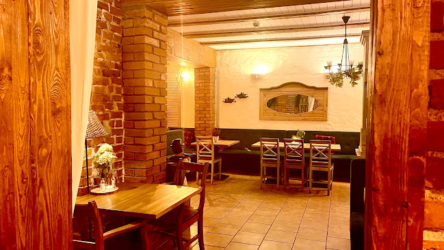Casa Nostra Ristorante e Pizzeria - Gastronomia