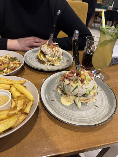 Kolejowa Pub & Bistro - Gastronomia