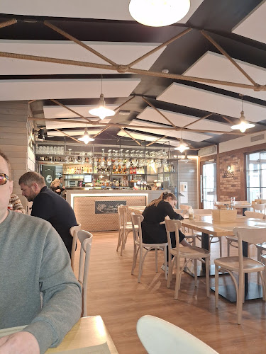 Comentarii opinii despre Bar Karmazyn