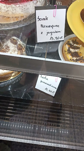 Opinii despre Lodówka, Lody Naturalne i Kawiarnia în Rawicz - Gastronomia