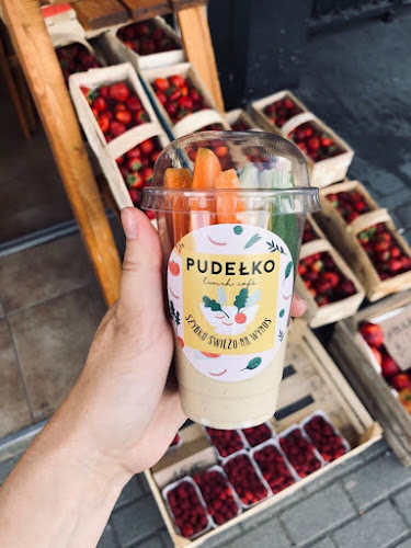 PUDEŁKO lunch&cafe - Gastronomia